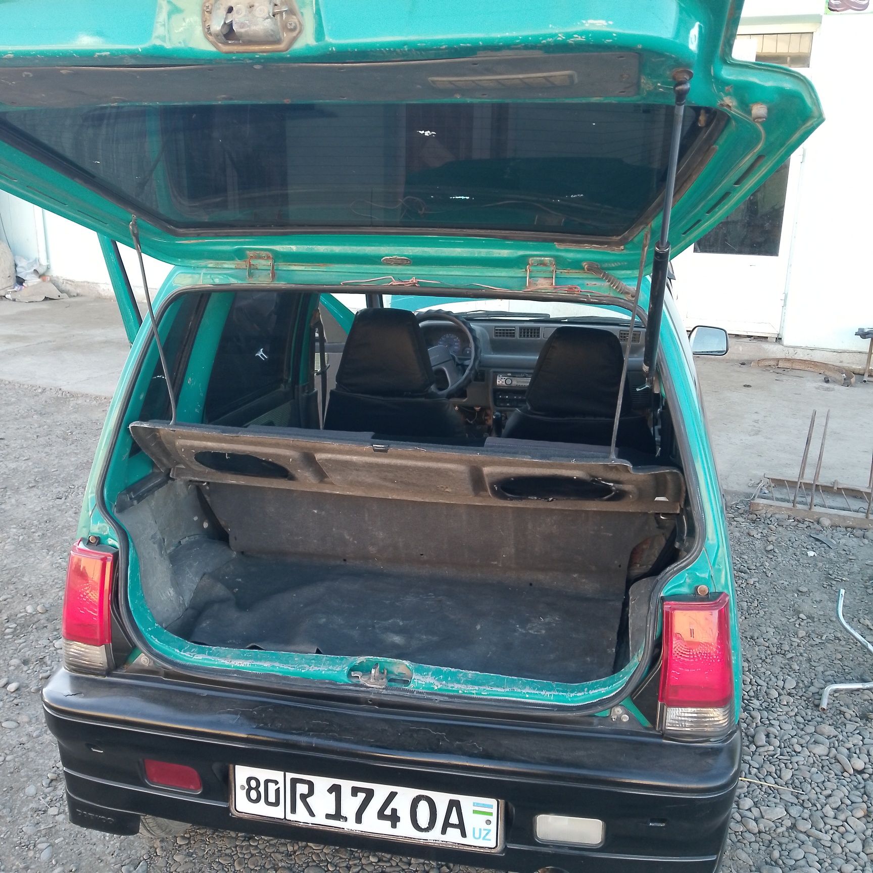 Tiko srochna sotiladi