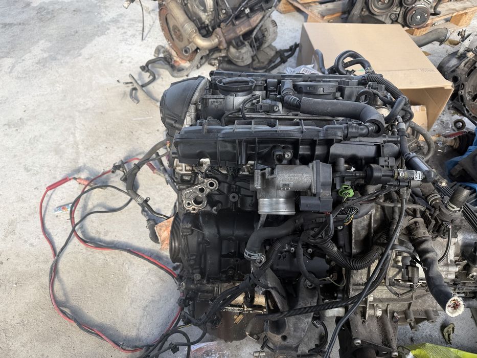 Ауди А5  2.0 TFSI бензин 2010 Г обрудван двигател