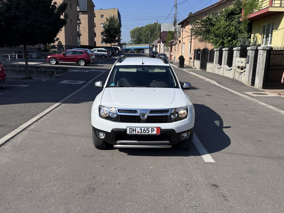 Vând Dacia Duster 4x4 1.5 dci