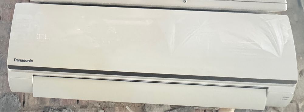Инвенторен климатик Panasonic C-BE35TKE-1
