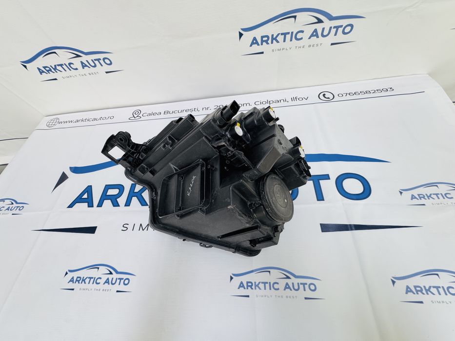 Far dreapta led Skoda Karoq cod 57B941010