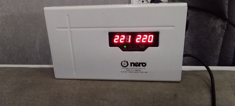 Стабилизатор напряжения 1000 Ватт (1 Кв)