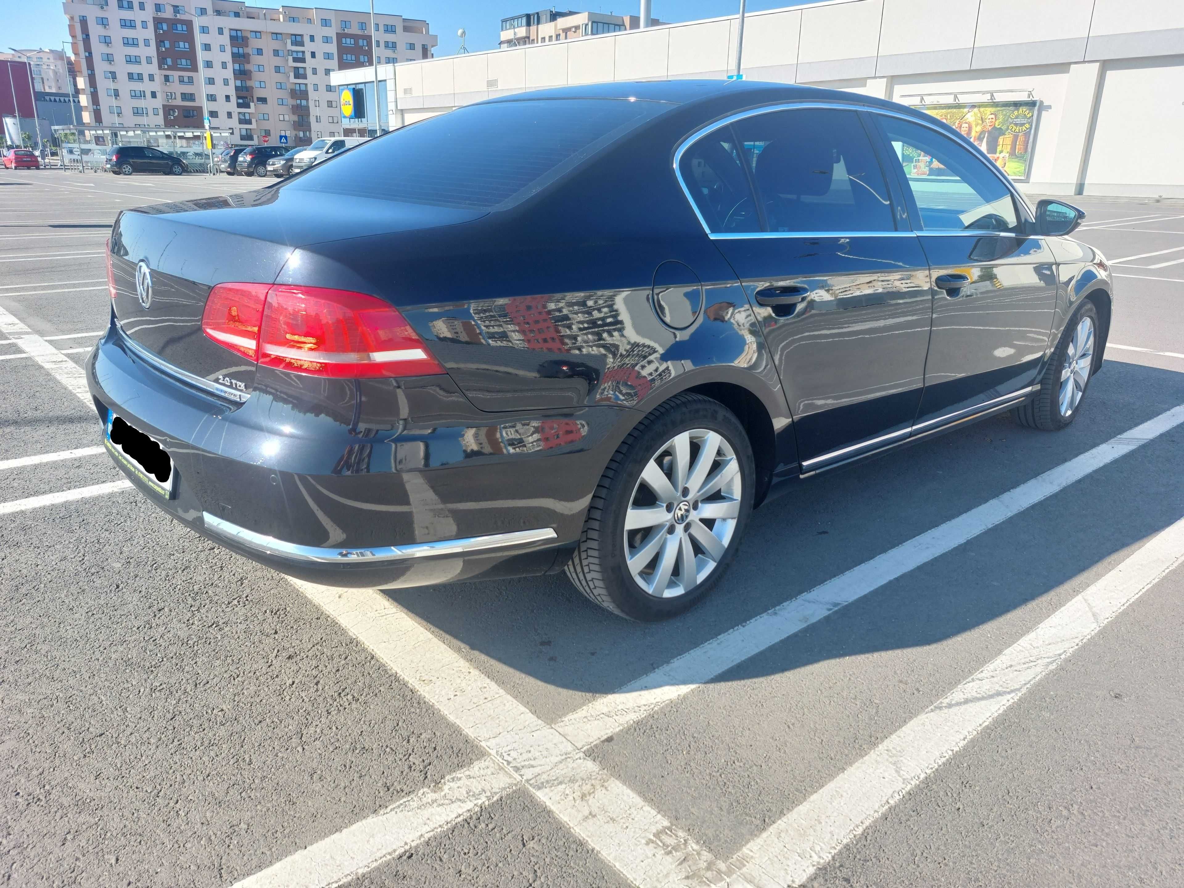 VW Passat B7, 2012, Highline, Bi-Xenon, Alcantara, Navigatie, Camera