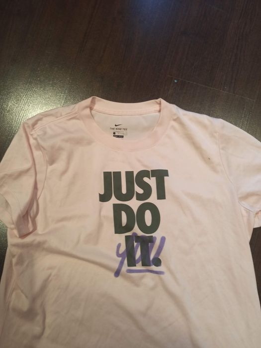 Тениски по 10лв броя