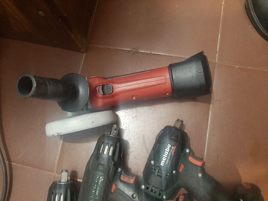 Безчеткови гайковерти Метабо и ъглошлайф