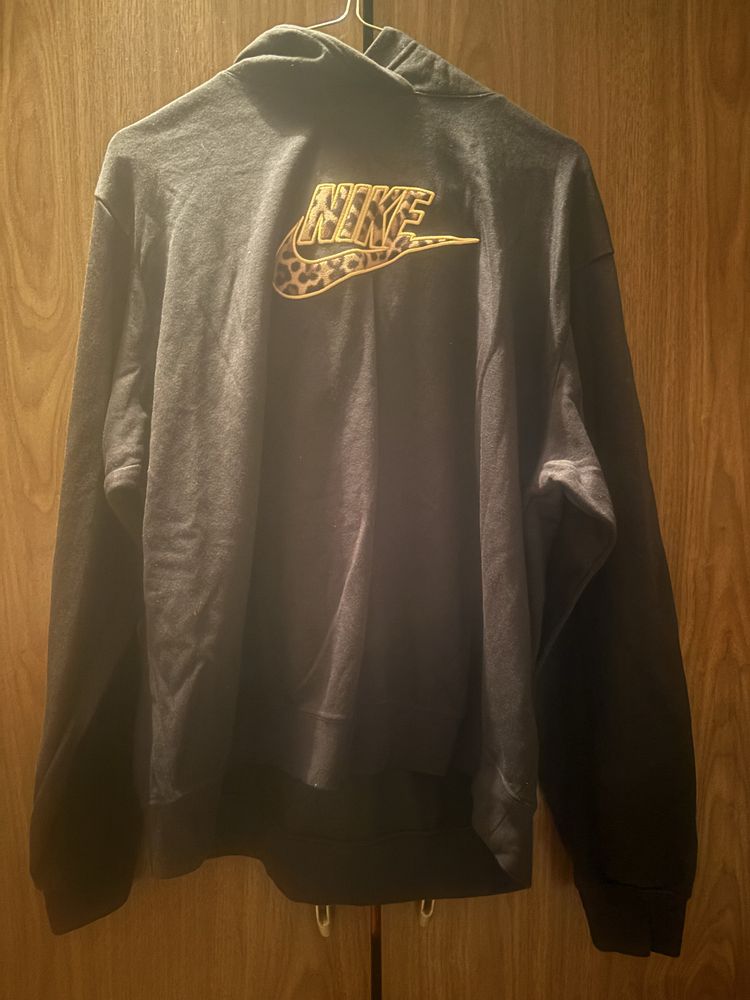 Дамска спортна блуза Nike