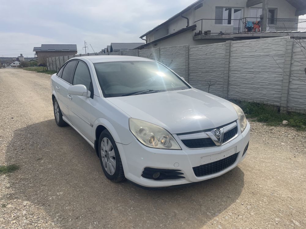 Dezmembrez opel vectra c 1.9 120 cp / 1.8 benzina / 2.0 motorina