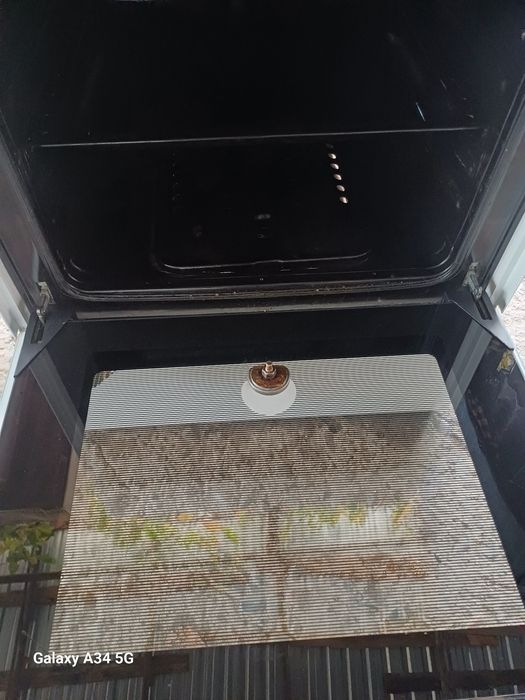 Gaz plita holati yaxwi