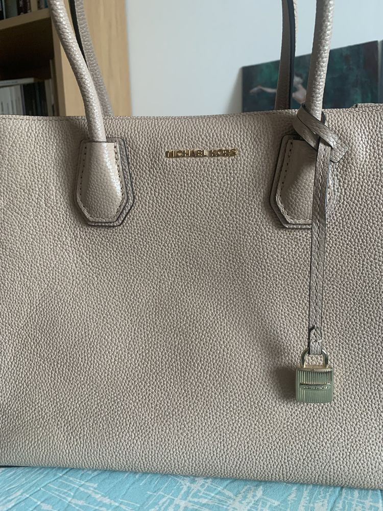 Geanta Michael Kors bej