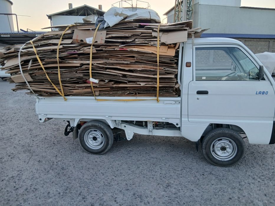 Karton qog‘oz olamiz, olib ketamiz