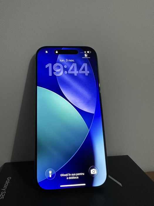 Iphone 16 Pro impecabil