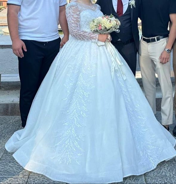 Свадебное платье