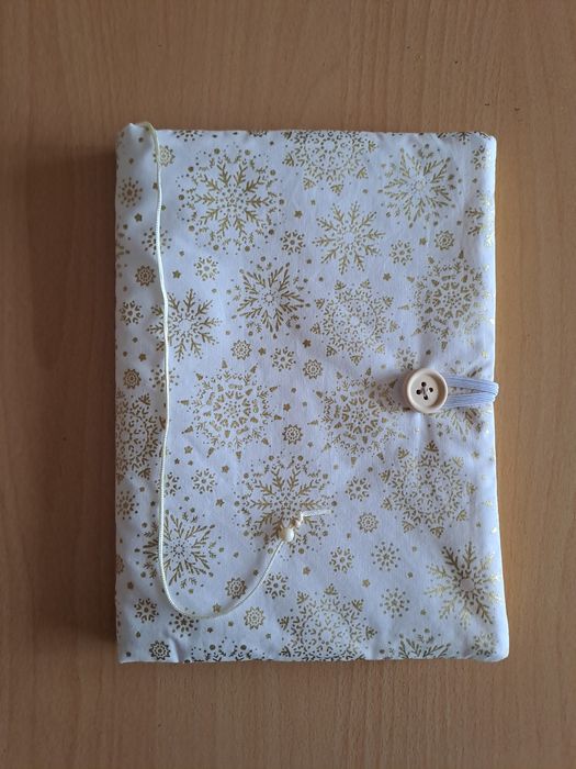 Калъфи/ подвързии за книги