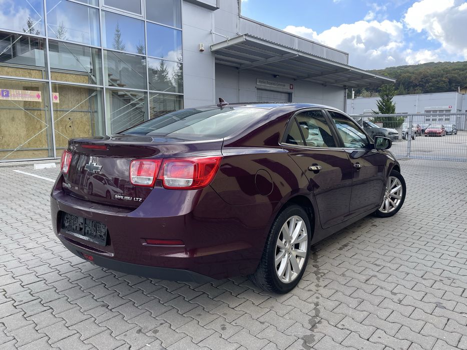 Chevrolet Malibu-Climatronic-Bi Xenon-Navi-Piele-Tempomat