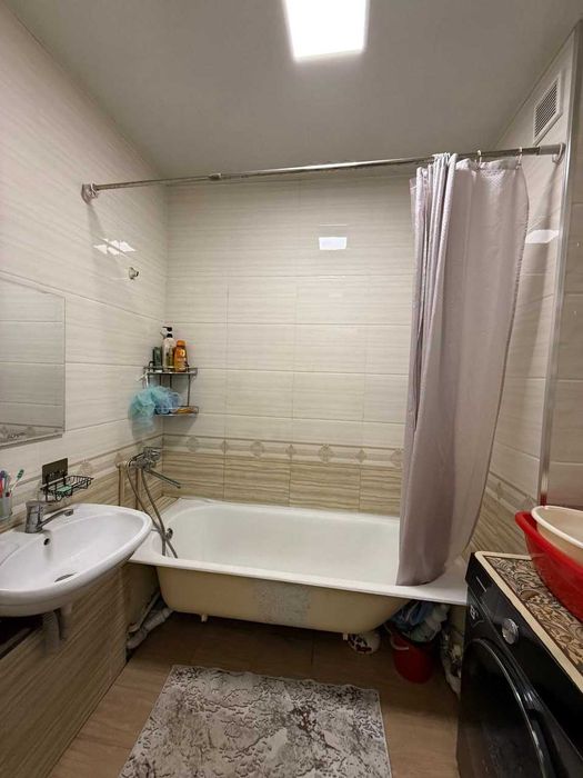 Берунийда ажойиб 4 хонали квартира сотилади, 110 м2