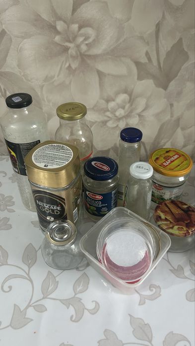 Отдам даром банки