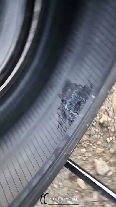 SET 2 Anvelope Iarna 245/40 R19 BRIDGESTONE Blizzak LM005 98V