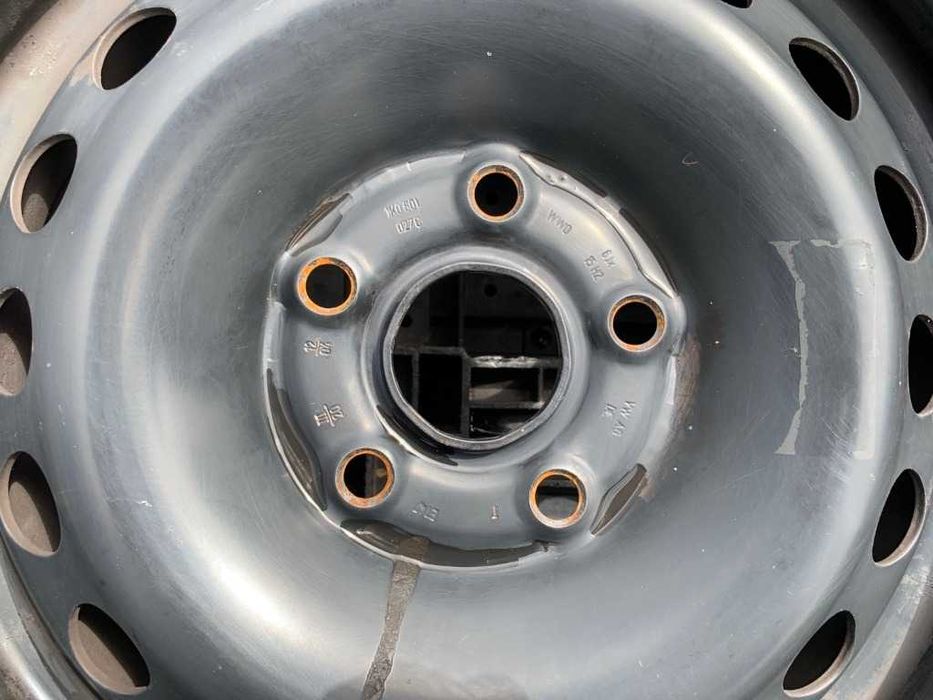 4бр.ДЖАНТИ+ГУМИ 15 5x112-Vw Caddy,Golf 6,Touran,Skoda,Seat,Audi