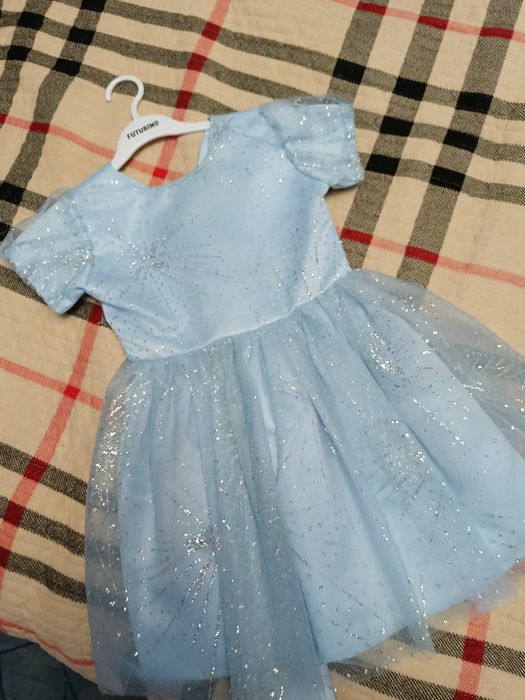 Пррдам платья голубое