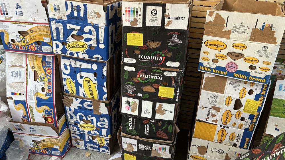 Коробки от бананы, от масла итд