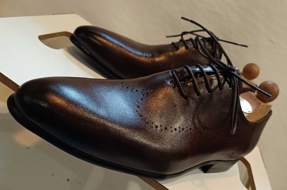 Pantofi wholecut premium 40 40.5 Batisto Lascari NOI piele naturala