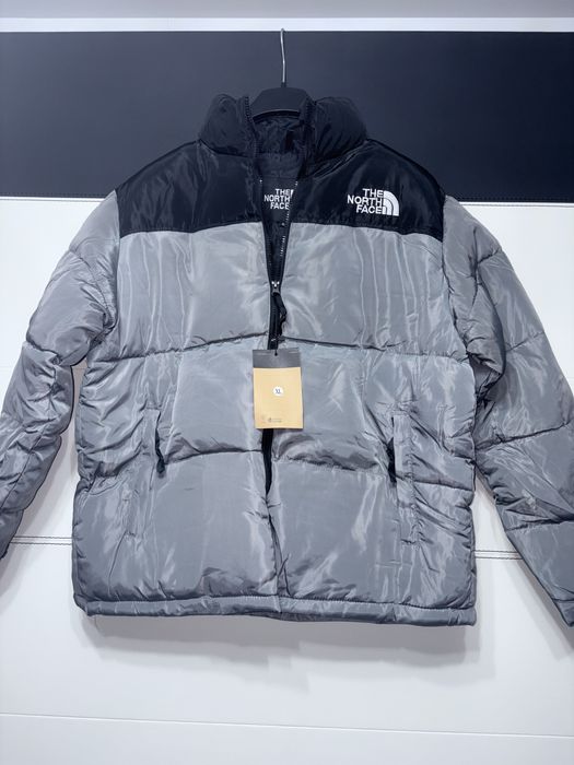 Geacă XL The North Face negru neagră gri alb albă noua new nepurtata