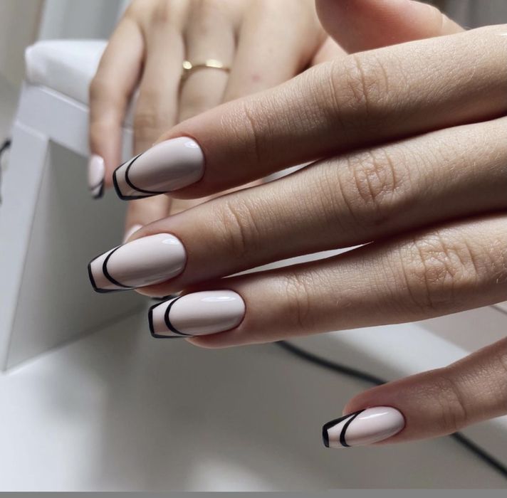 Unghii cu gel / unghii false