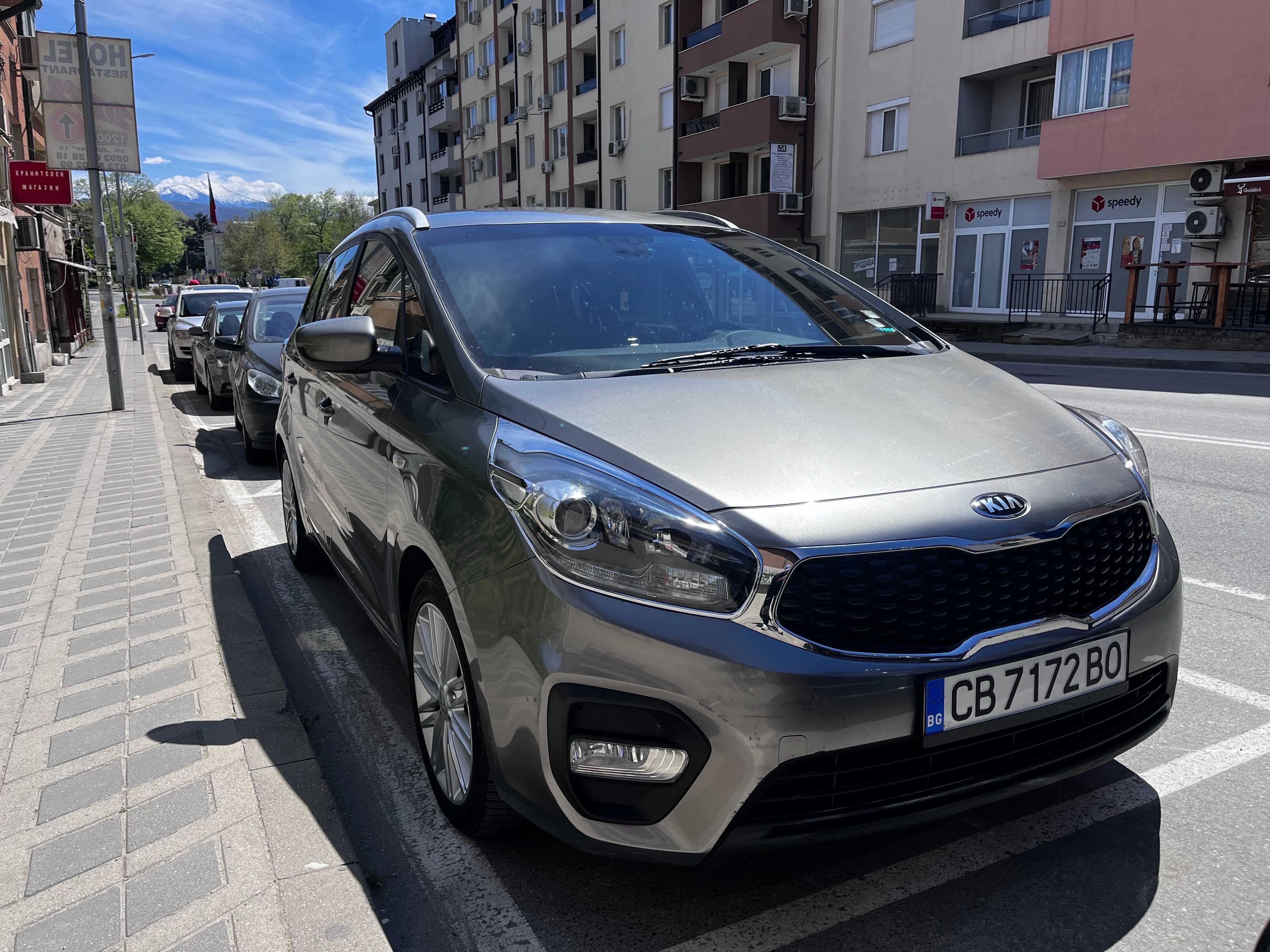 Киа Каренс  6.4/100 разход 6+1 места Kia Carens