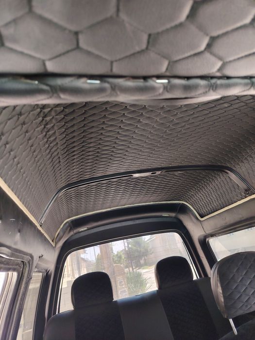 Damas srochni sotiladi