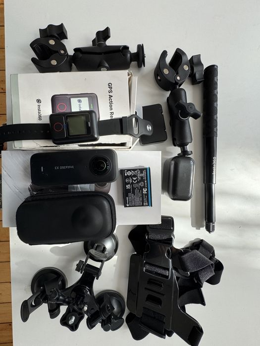 Insta360 x3+GPS Remote+Stick+++