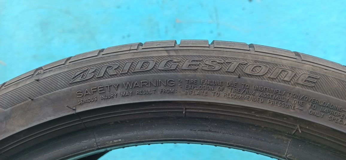 Шины 255/35 R19 Bridgestone из Германии