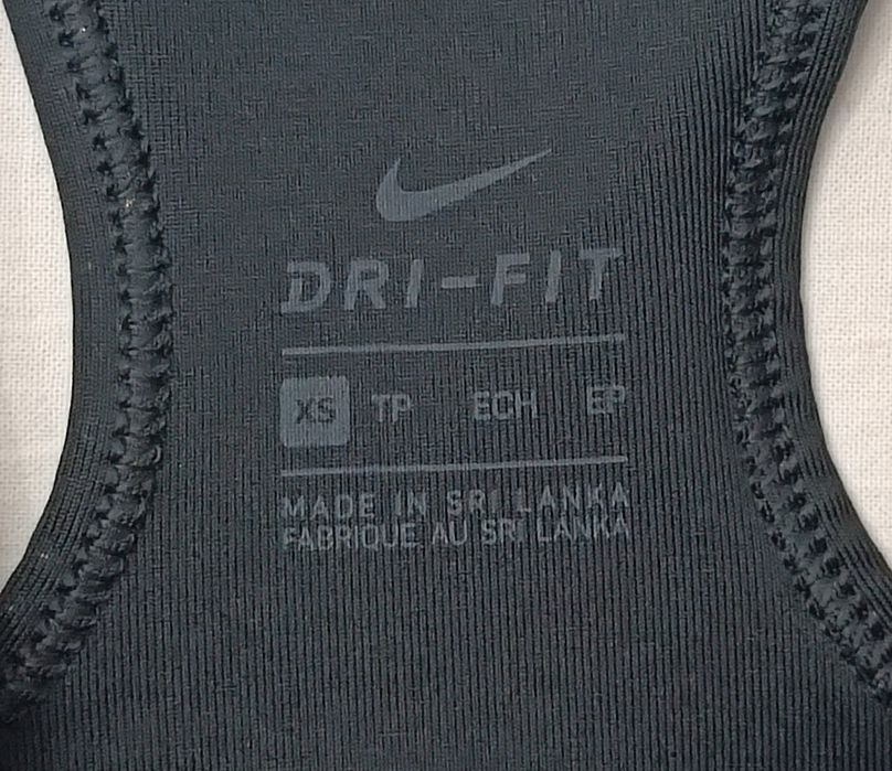 Nike DRI-FIT Padded Bra оригинално бюстие XS Найк спорт с подплънки
