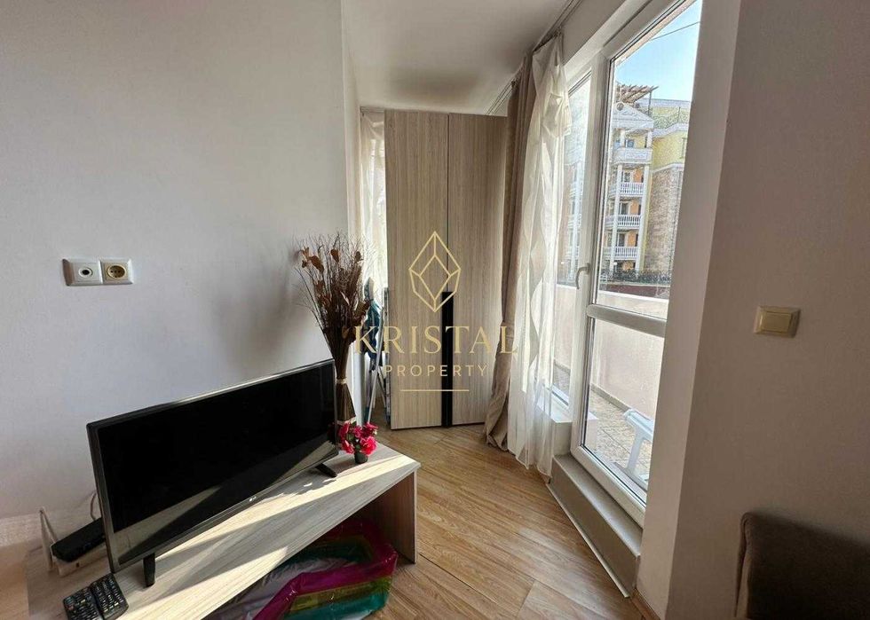 Продава се Двустаен апартамент в к.к. Слънчев бряг - 50 кв.м за 1300 €/кв.м - Снимка #3