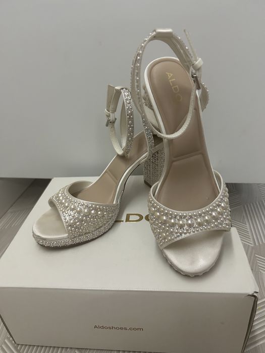 Sandale de mireasa cu perle