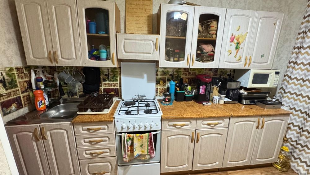 Продаётся кухонный гарнитур