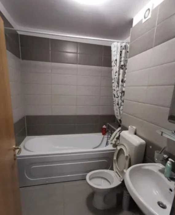 Дава се под наем Двустаен апартамент в Пловдив, Център - 65 кв.м за 255 € - Снимка #3