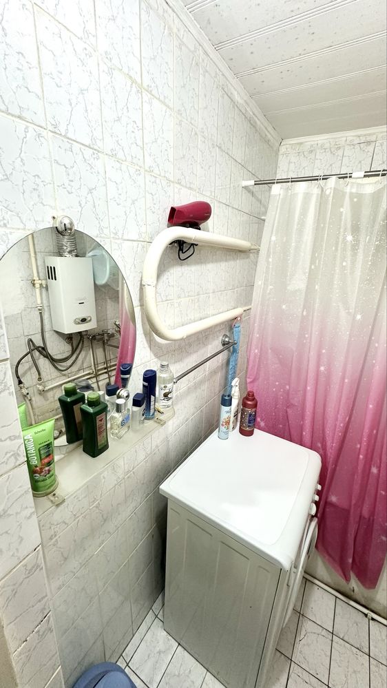 ЦУМ. Продаётся СВОЯ Квартире в ЦЕНТРЕ , метро КОСМОНАВТОВ