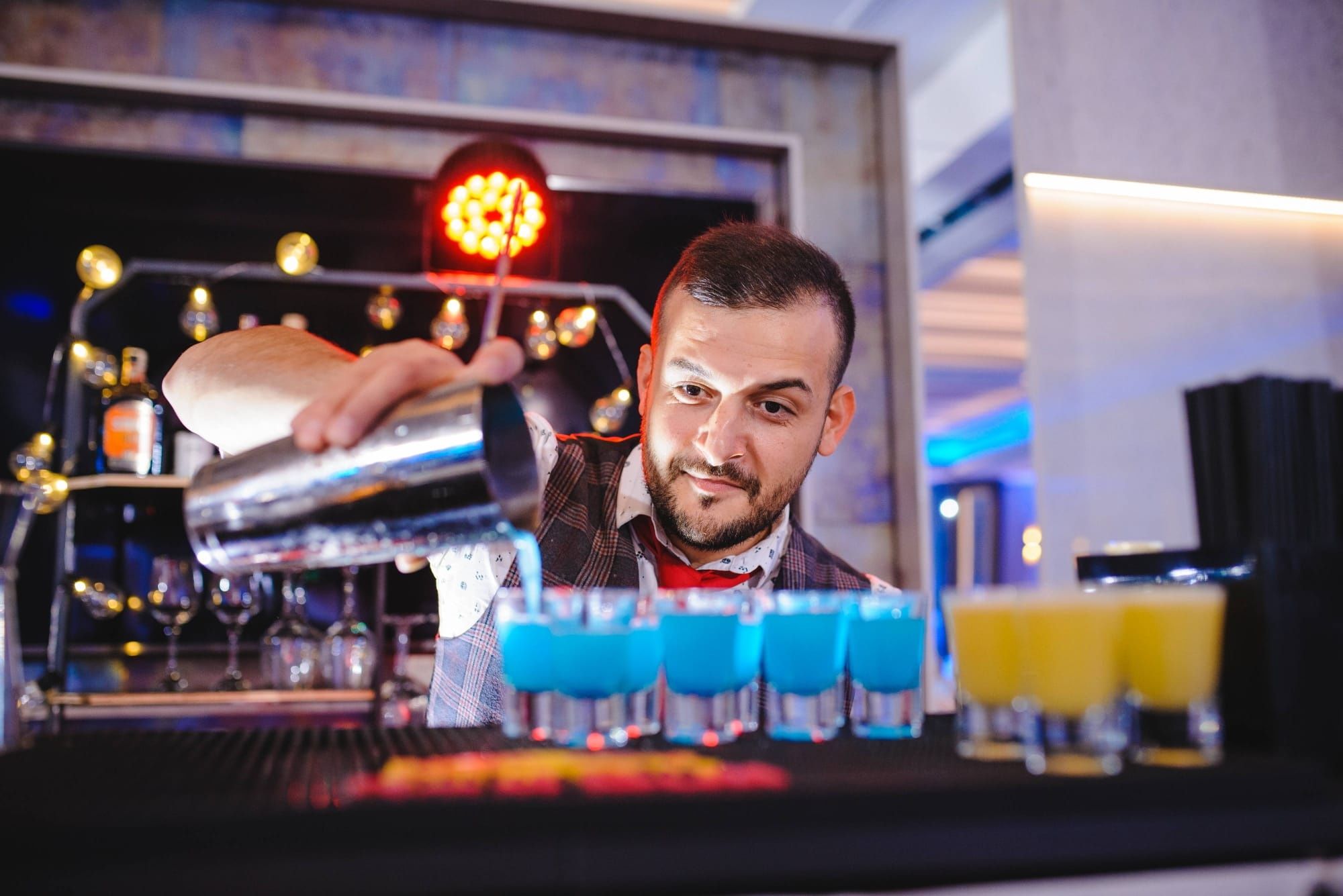 Cocktail bar mobil barman evenimente valcea nunti, corporate, botezuri
