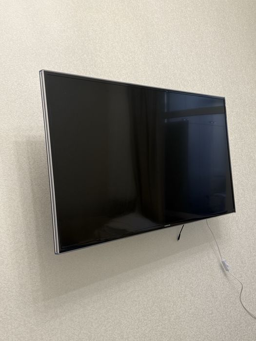 Смарт Телевизор от Самсунг