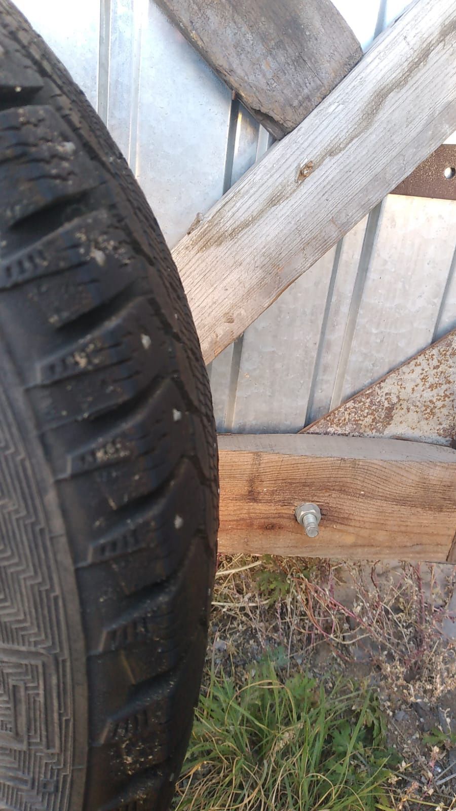 Продам зимние шины Gislaved 185/60/15