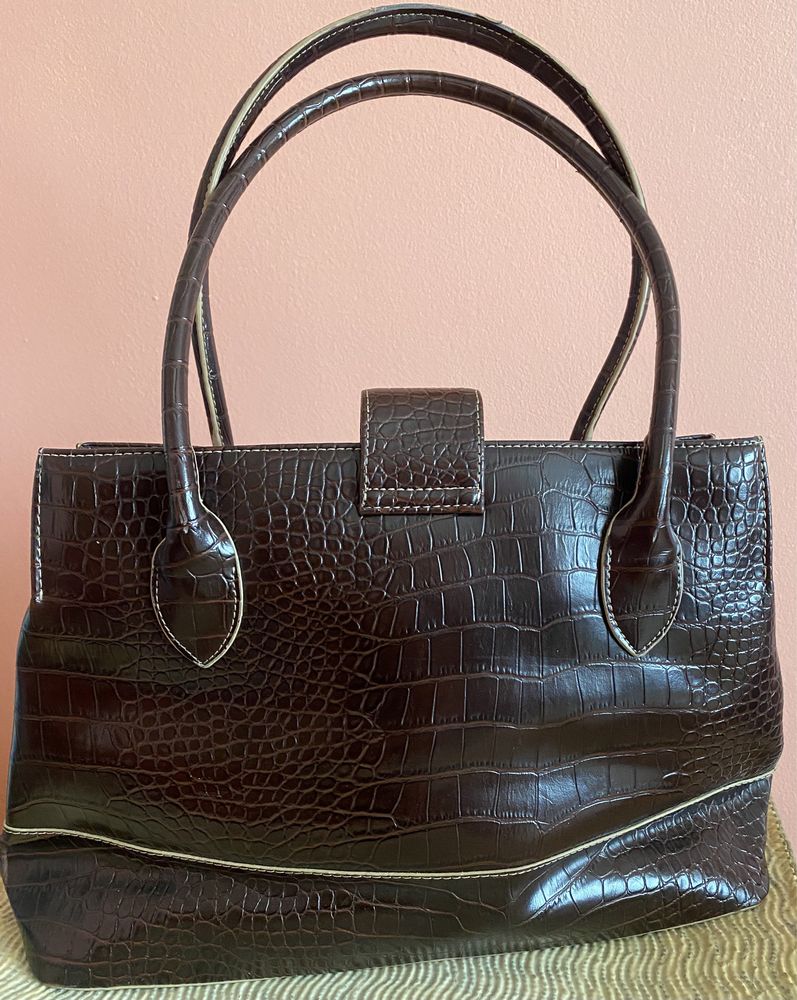 Дамска чанта с кроко ефект на Collection by Debenhams