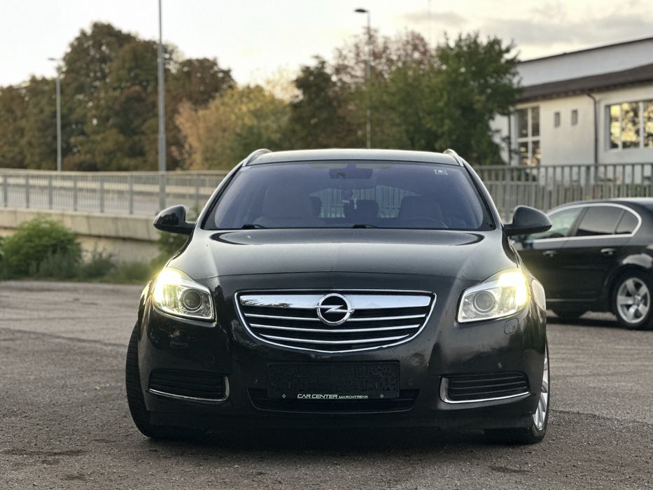 Opel Insignia 2.0CDTI 130 hp 2010г