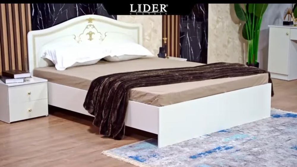 Продам спальный гарнитур в идеальном состоянии