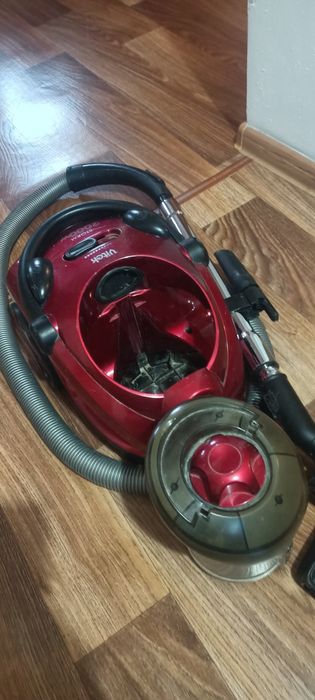 Пылесос, бу в рабочем состоянии