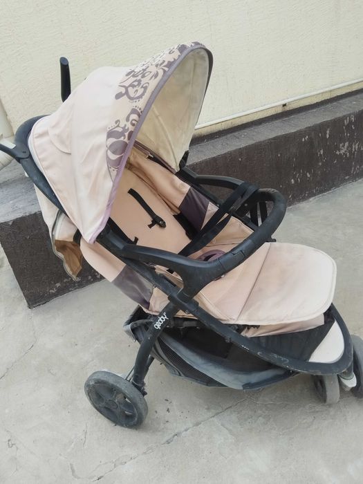 Детская коляска.