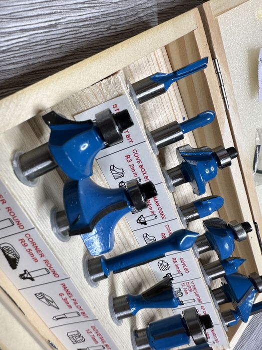 Trusa freze pentru lemn tija 8 mm set 15 buc