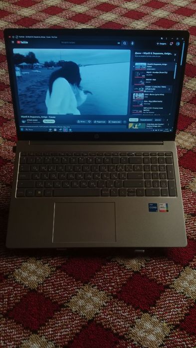 HP Laptop CORE I5 512gb/16