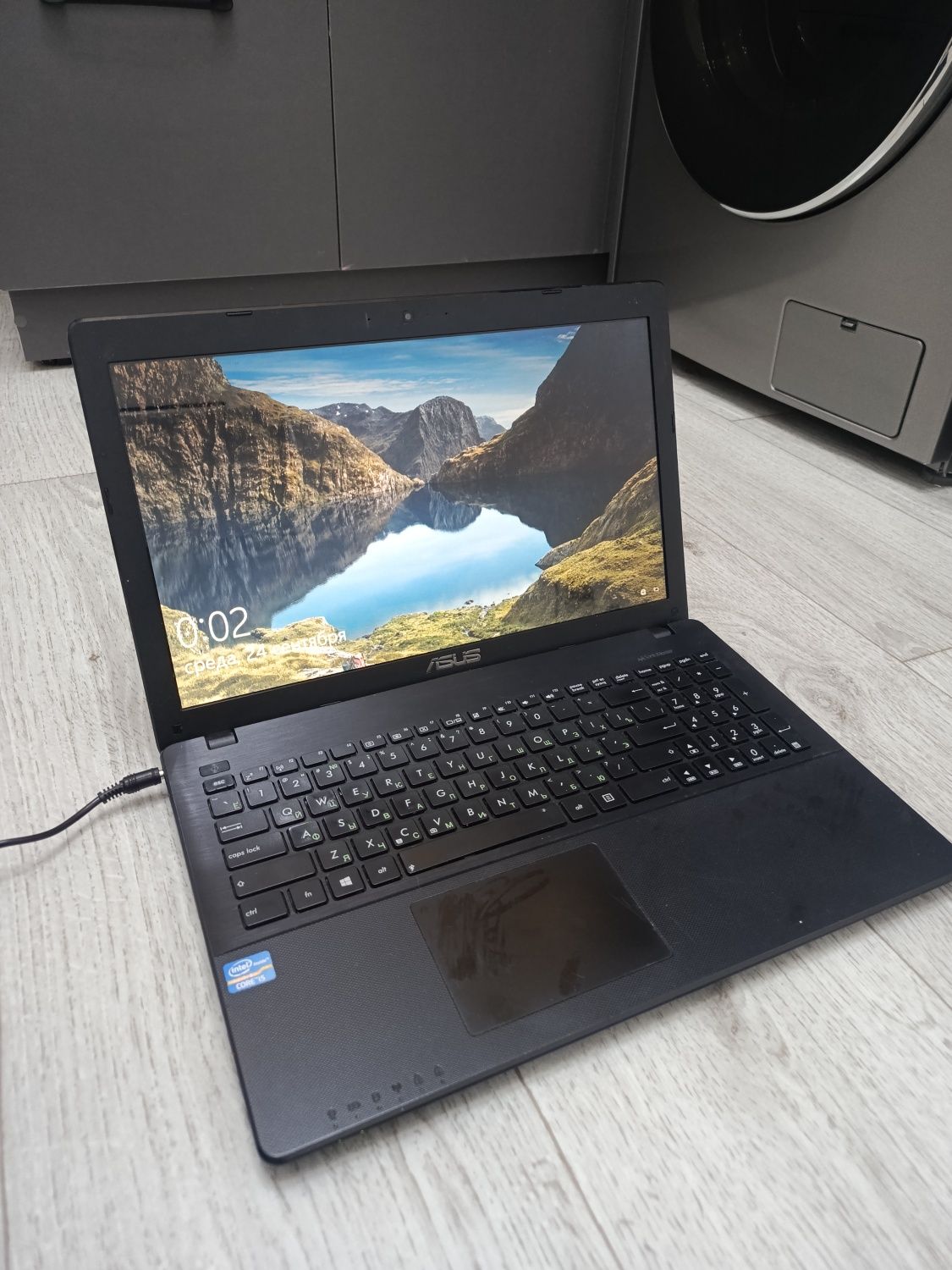 Ноутбук Asus Core i5