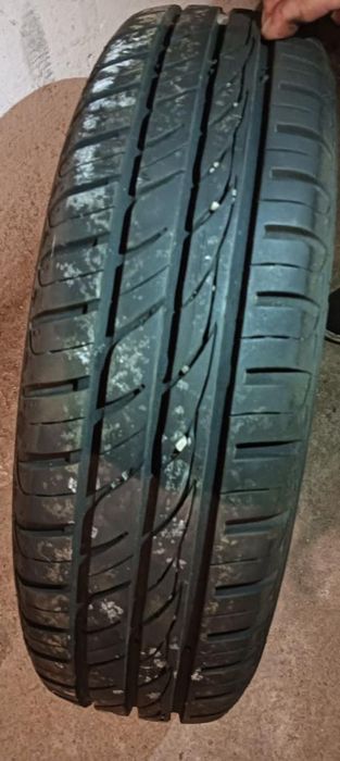 Vând 4 roti cu genti de vara 155/65/R14