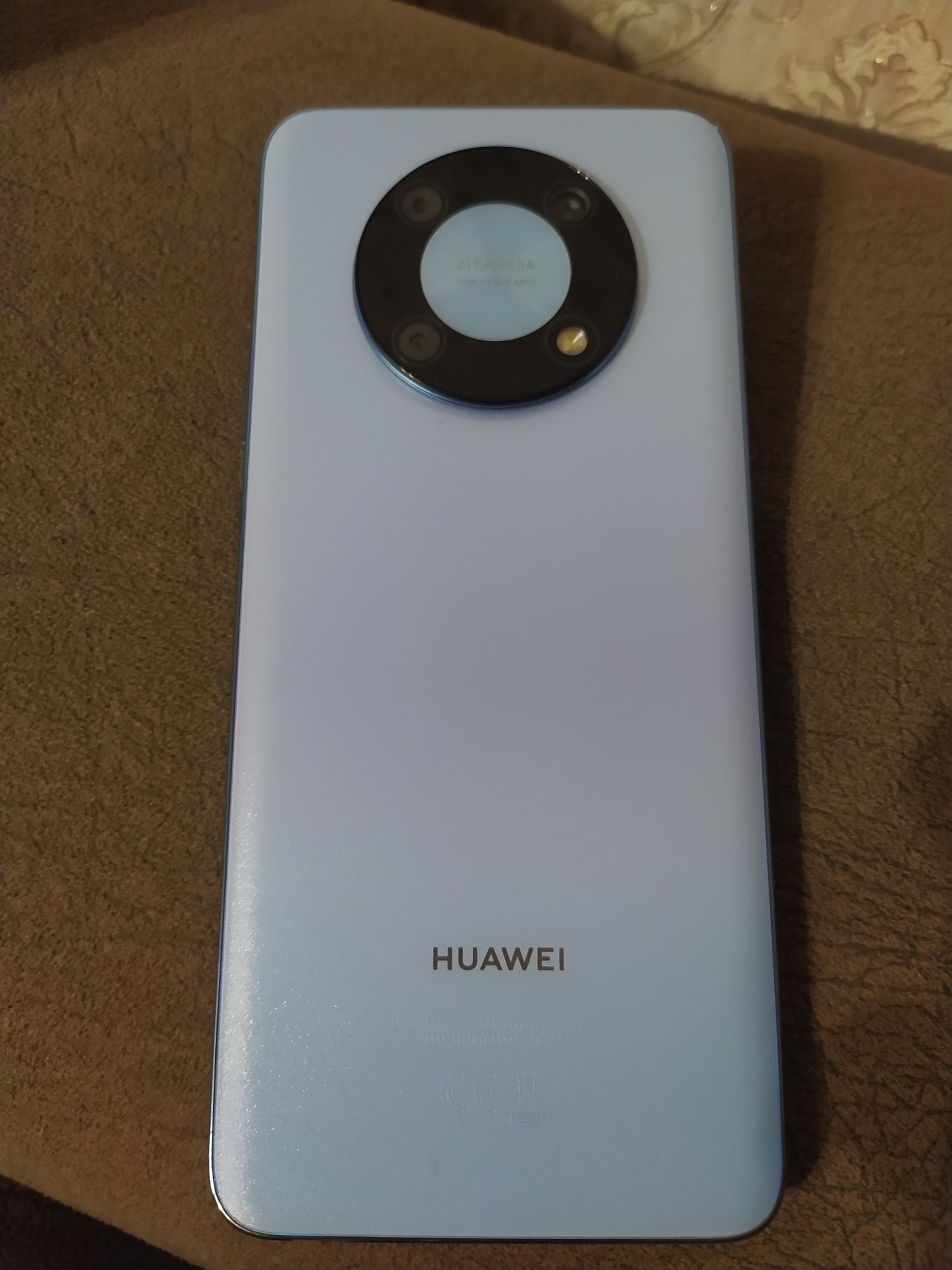 Продам Huawei Nova Y90